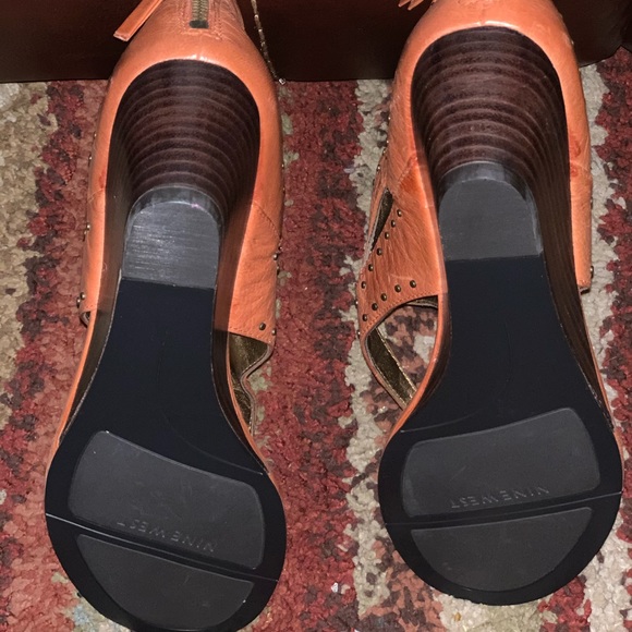 Shoes - Picture 2 of 2